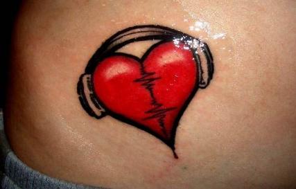 Татуировка сердце значение